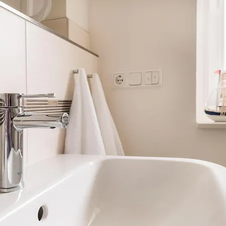 Haus Deichkieker 2 4 Strandoase Daire Büsum